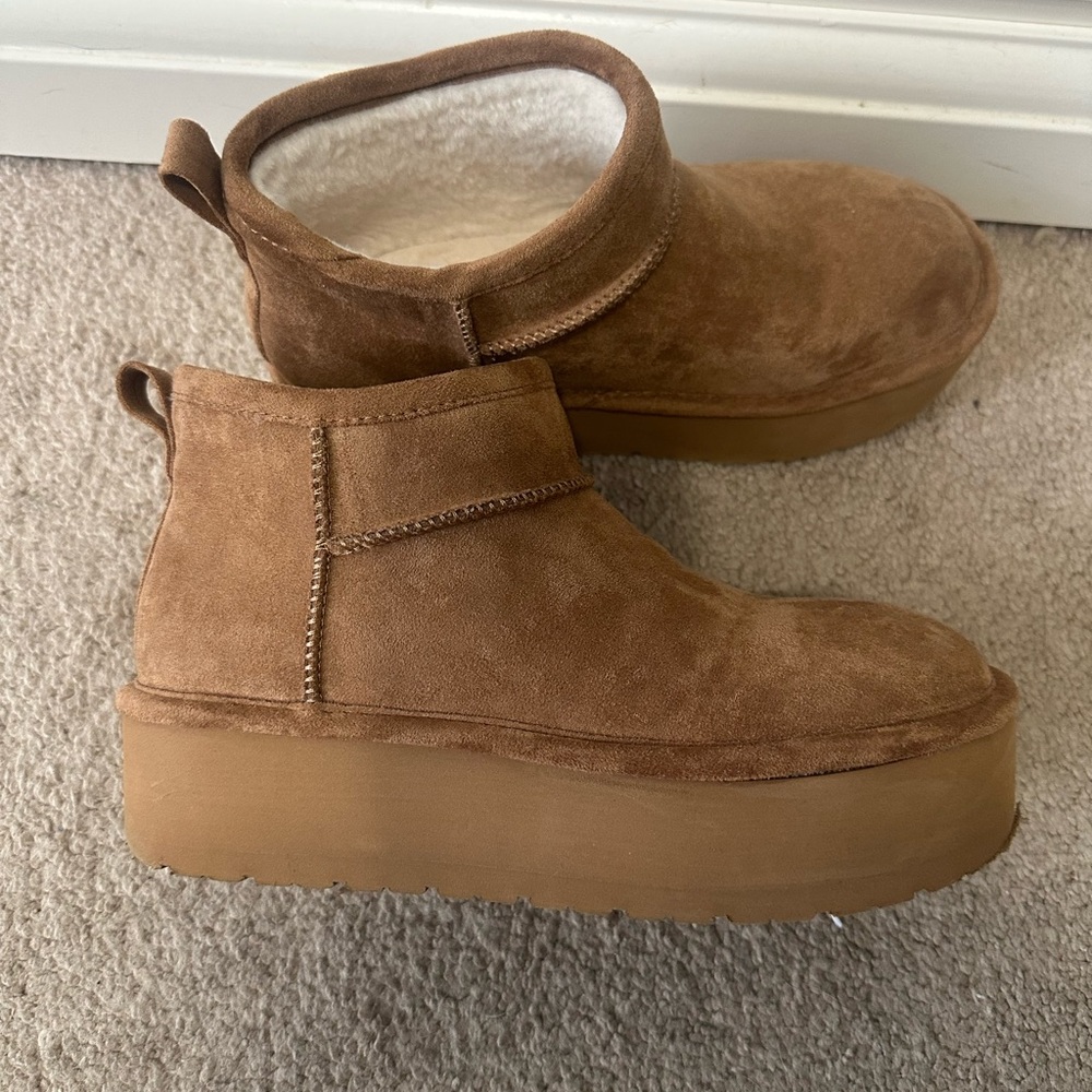 Ultra Mini Platform Boots